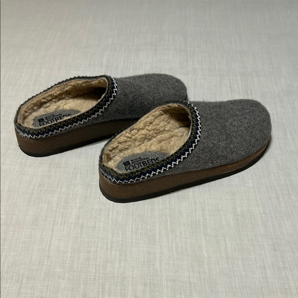 Footbeds White Mountain Grey Clogs - Picture 2 of 5